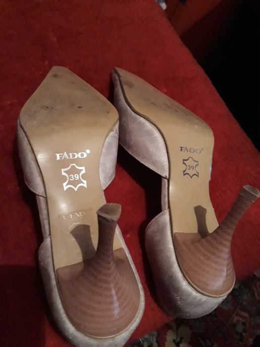 Елегантни обувки FADO фин сатен и естествена кожа N39