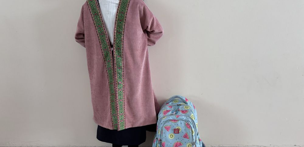 Чапан для девочки в национальном стиле