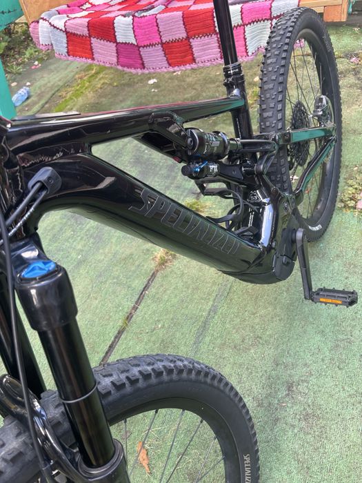 Bicicleta electrica full suspension SPECIALIZED LEVO COMP