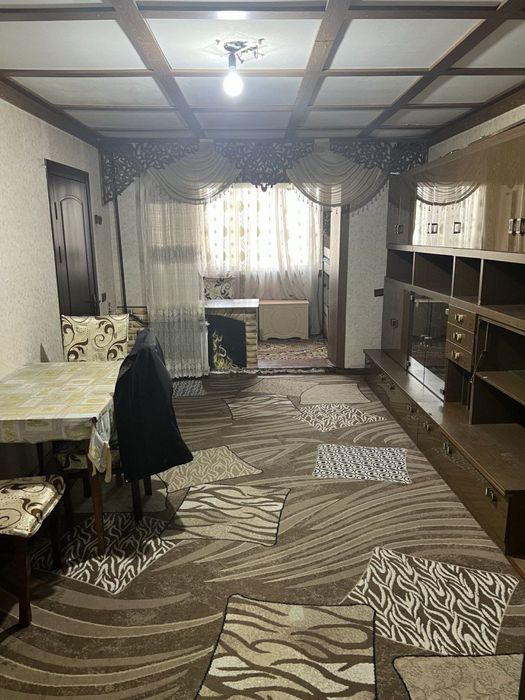 Продаю 2/2/4 кирпич 2* 6 балкон Лисунова 57000&