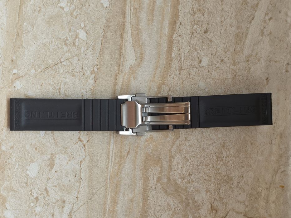 Curea (rubber) pentru Breitling ( Colt, Chronomat, Superocean, etc).