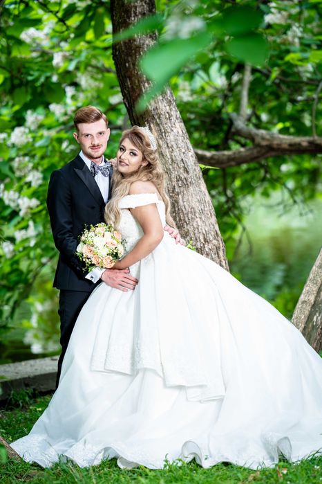 Rochie Mireasa Brides