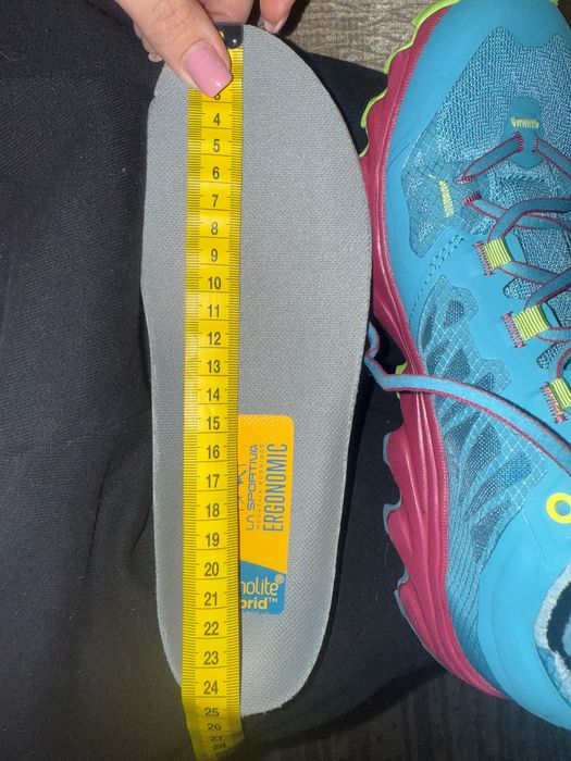 Маратонки за планинско бягане La Sportiva