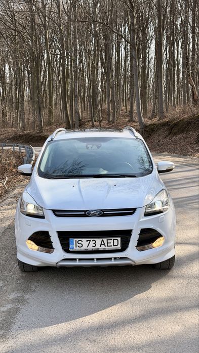 Ford Kuga 2016 ST-Line White