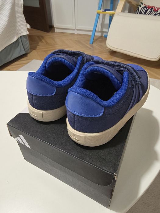 Adidas copii-marimea 27