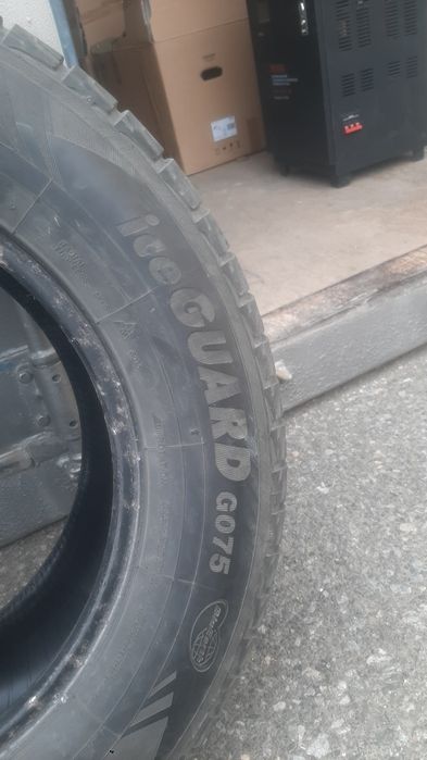 Продается б/у покрышка