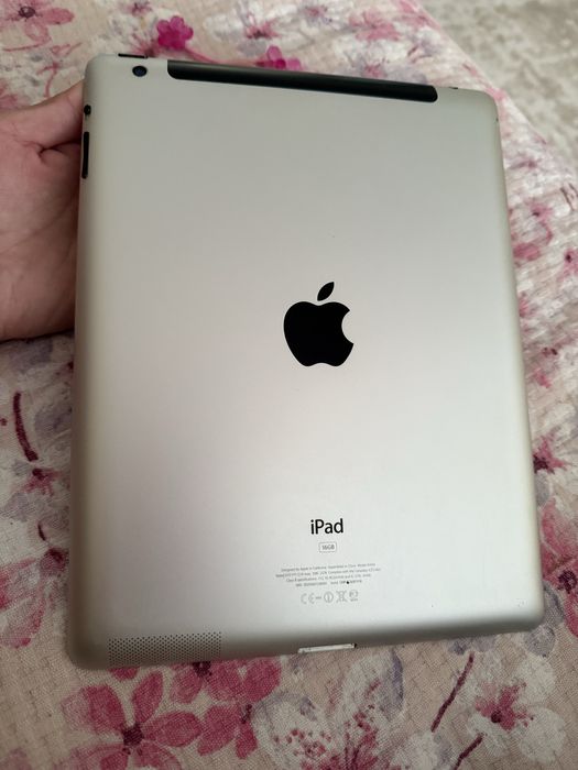 iPad 16 GB. В отличном состоянии .