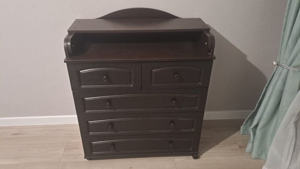 Продам комод,пеленальный стол