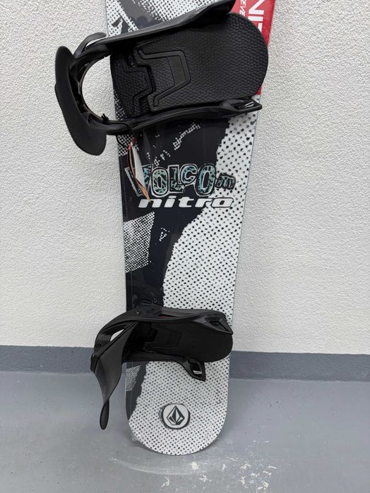 placa noua snowboard nitro alternator x volcom L160cm