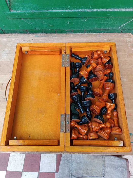 продам большие шахматы