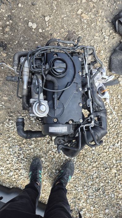 Двигатели/Мотори за VW,Ауди,Сеат,Шкода 1.9 ТДИ Помпа-Дюза 90кс BRU,BXF