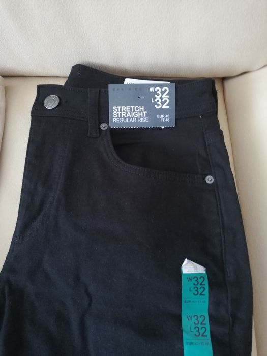 Blugi bărbătești noi