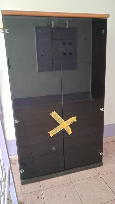 Продам шкаф самовывоз