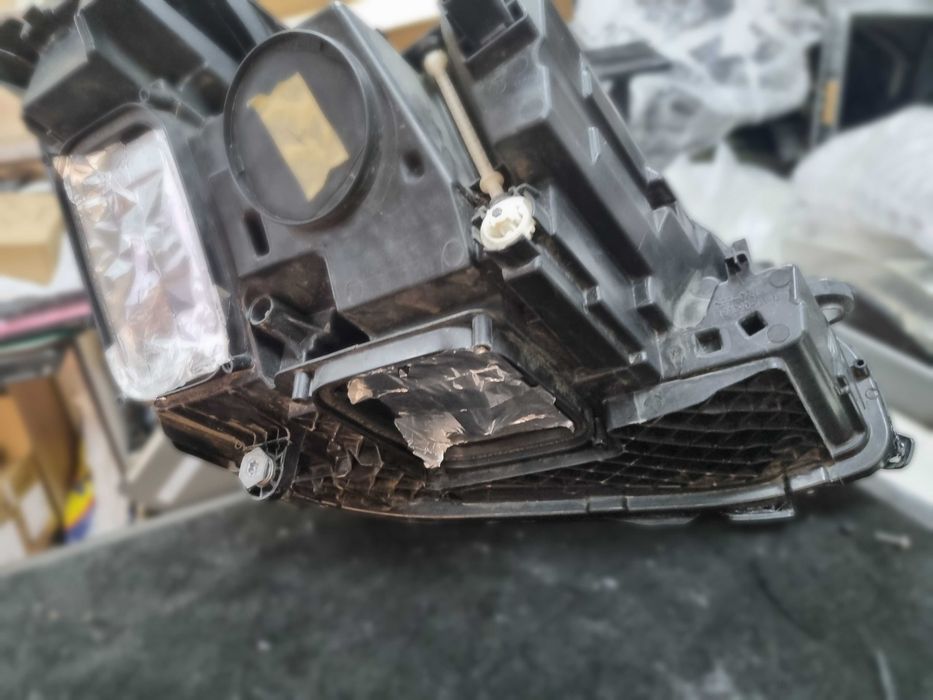 Ляв фар за Mercedes E W213 Multibeam lqv far мерцедес 213 мултибиим