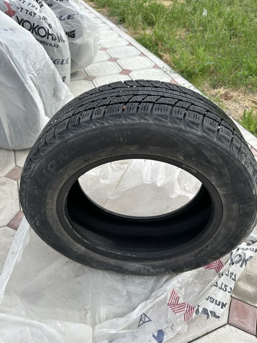 Продам комплект зимней ризины Triangle 185/65/R15