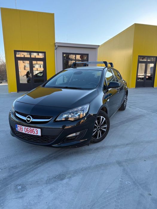 Opel astra j 1.7 cdti din 2014 euro 5 intretinut ,volan incalzit