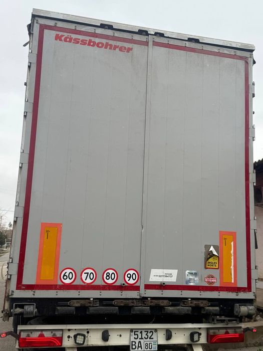 SCANIA CNG + Kassbohrer Прицеп Сотилади