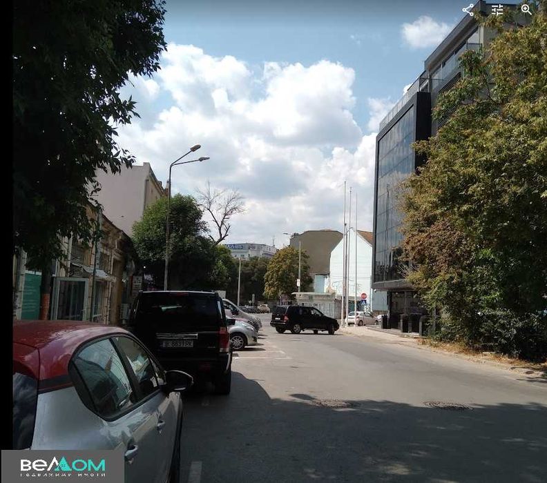 Дава се под наем Офис в Варна, ЖП Гара - 235 кв.м за 1292 € - Снимка #1