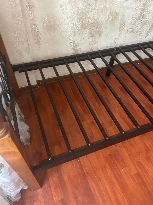 Продам кровать