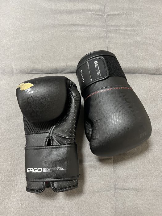 Боксови ръкавици 14 oz + подарък фитили