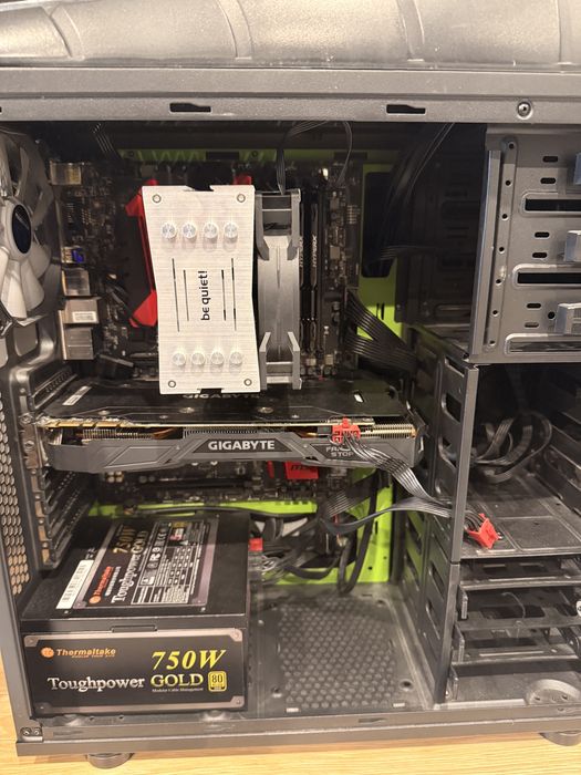 Геймърска конфигурация — i7-6700K / GTX 1070 Ti / 16GB DDR4