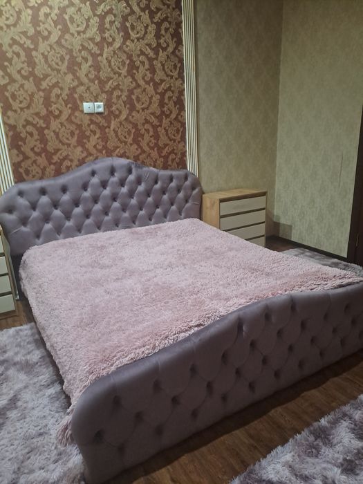 Спальный кровать