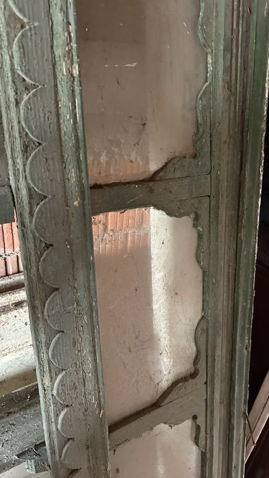 Usa veche traditionala