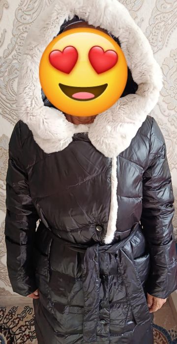 Продам пуховик зимний Макс мара