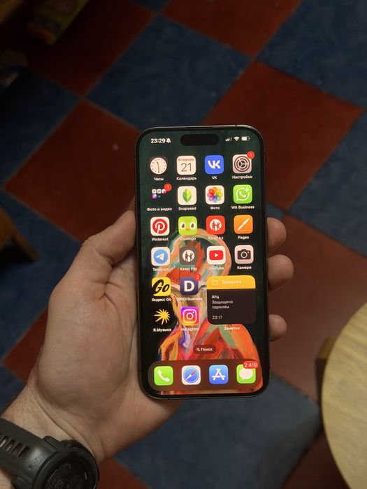 Продаю Iphone 15 pro 128gd