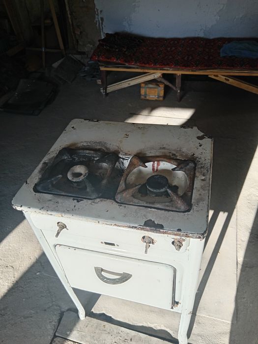 Газовые плита сотилади б/у