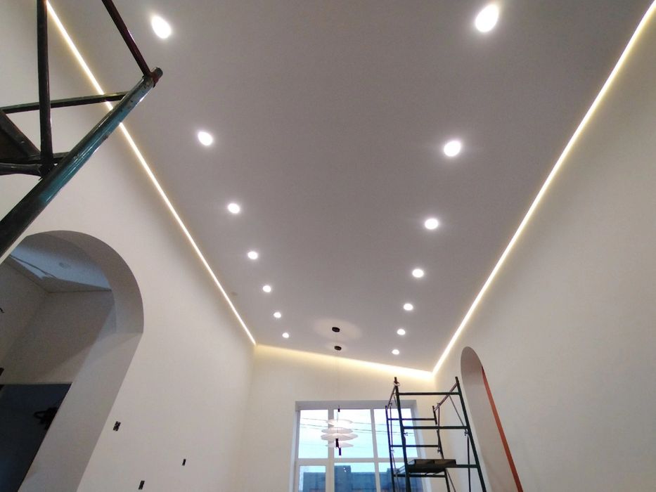 Натяжные потолки от 1800