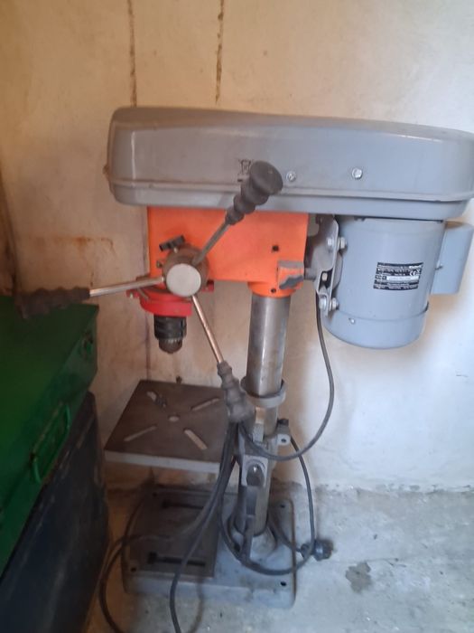 Vand  pompa pentru umplerea instalatiei