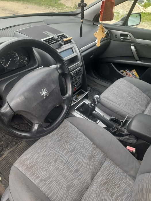 Vând Peugeot 407