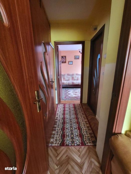Apartament 2 camere, etaj 2 | Micro 2-zona excelenta | balcon si garaj