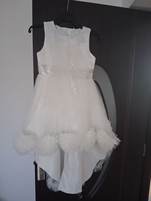 Rochie fetite albă
