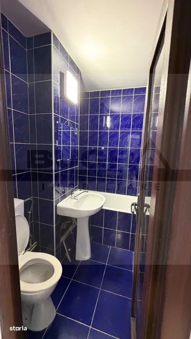 Apartament 2 camere 48 mp, 2 balcoane, zona Parang