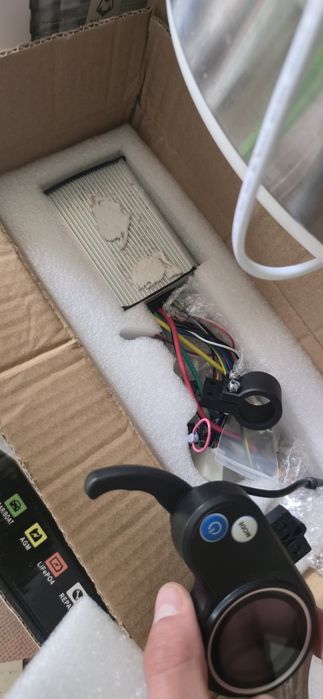 Trotineta electrica Joyor Y8-S ABE modata 52km circulati OFERTA