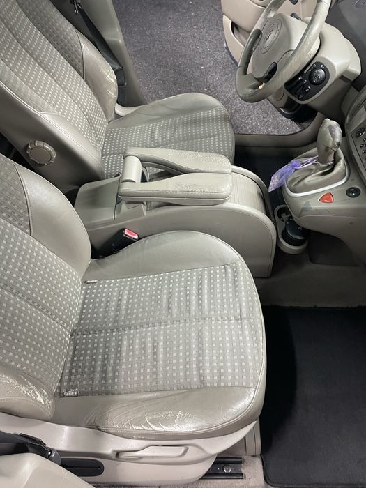 Curatare, spalare canapele, saltele la domiciliu Piatra-Neamt