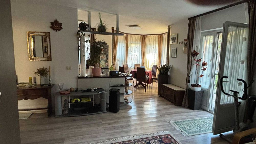 Vând casă situată în Moisei, Maramureș