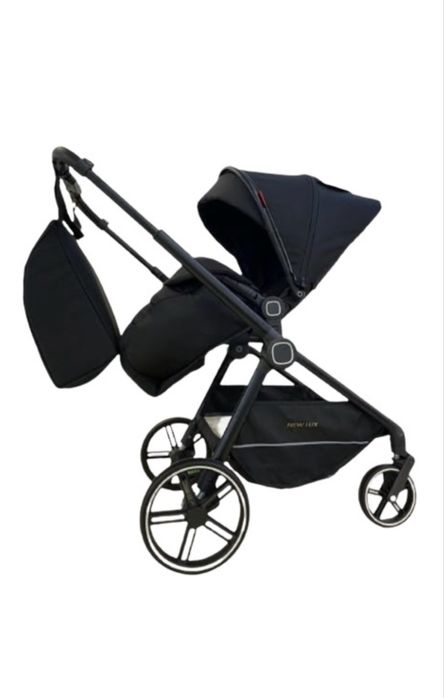 Коляска  прогулочная New Lux