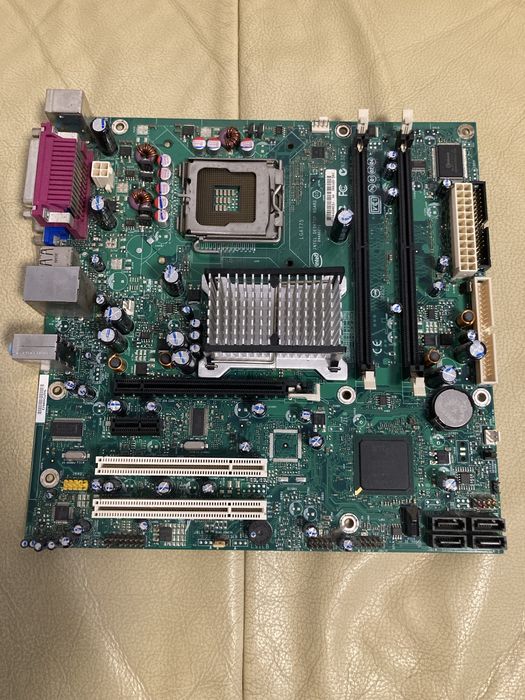 Placa de baza Intel D946GZIS socket LGA775