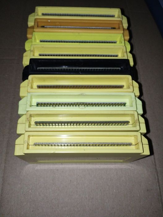 Lot dischete galbene clona NES / aka Terminator