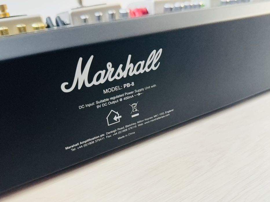 КОЛЕКЦИОНЕРСКА! Педалера с ефекти за китара Marshall PB-8!