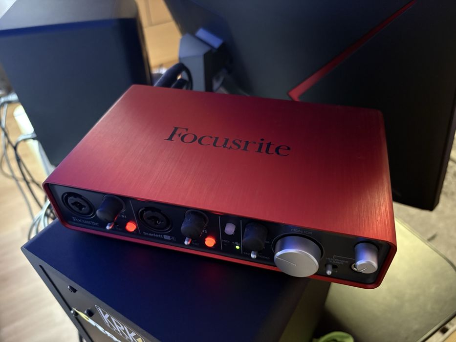 Focusrite Scarlett 2i4