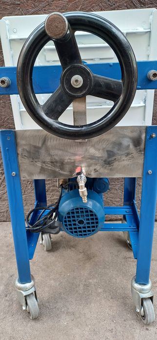 Pompa transfer vin ,filtru vin inox ,pompa camera aer