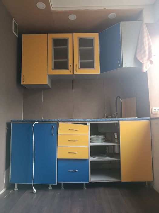 Кухонный гарнитур