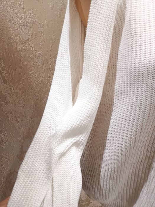 Екстравагантна блузка с интересен ръкав Л/ХЛ размер