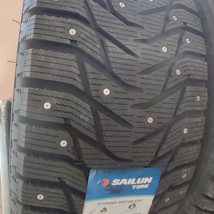 255/45 R20 Новые Зимние