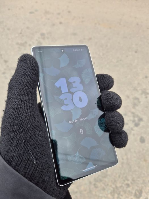 Продам google pixel 7a (Japan Version). Читайте описание!