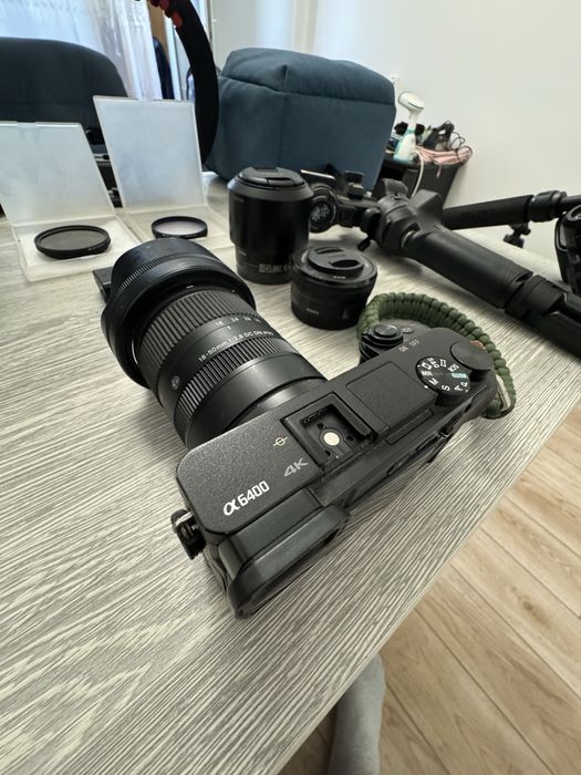 Sony A6400 + Sigma 18-50